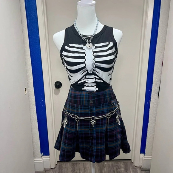 NWOT Plaid Mini Skirt Size 3 - Picture 1 of 6